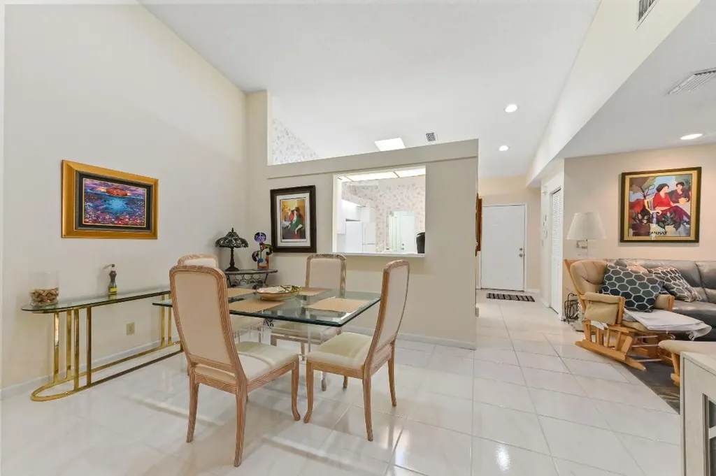 6040 Waldwick Circle Delray Beach FL 33484
