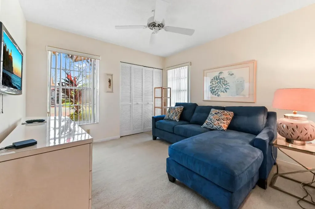 6040 Waldwick Circle Delray Beach FL 33484