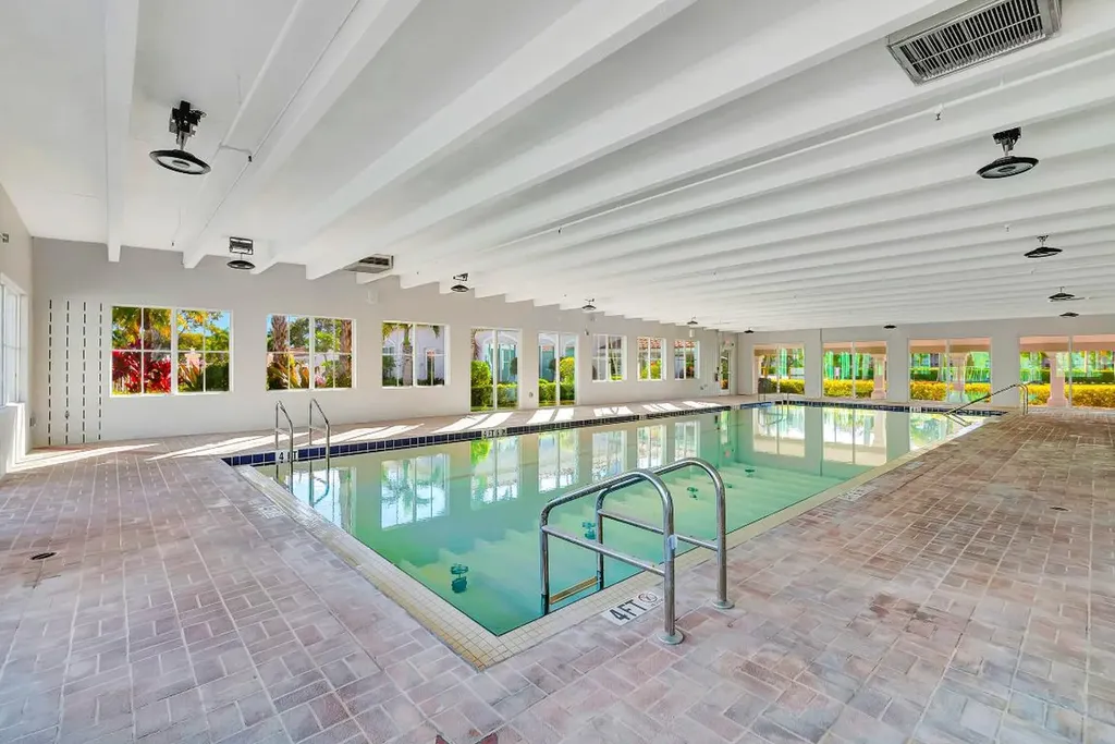 6040 Waldwick Circle Delray Beach FL 33484