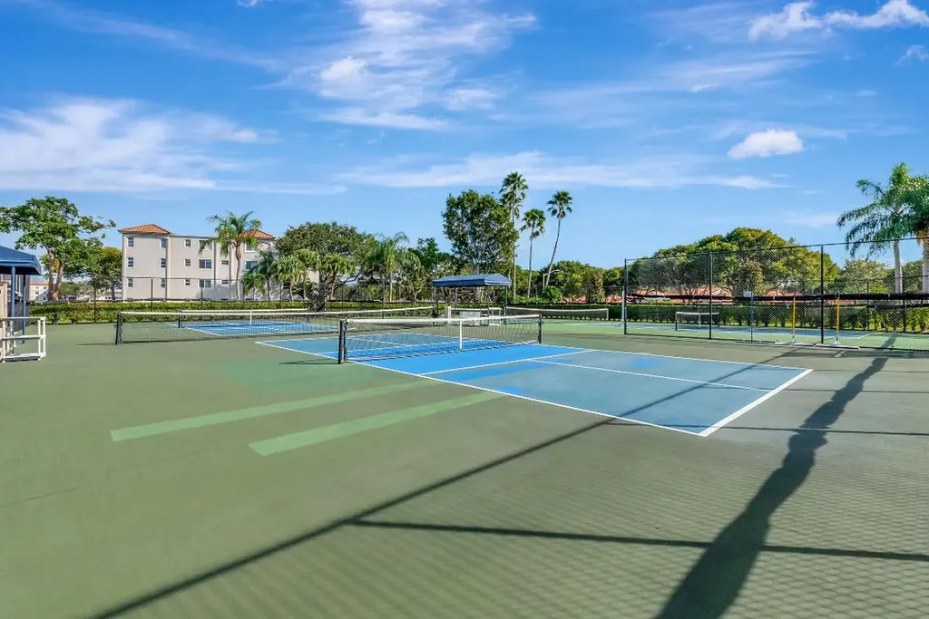 6040 Waldwick Circle Delray Beach FL 33484