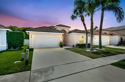 6090 Newport Village Way Lake Worth FL 33463