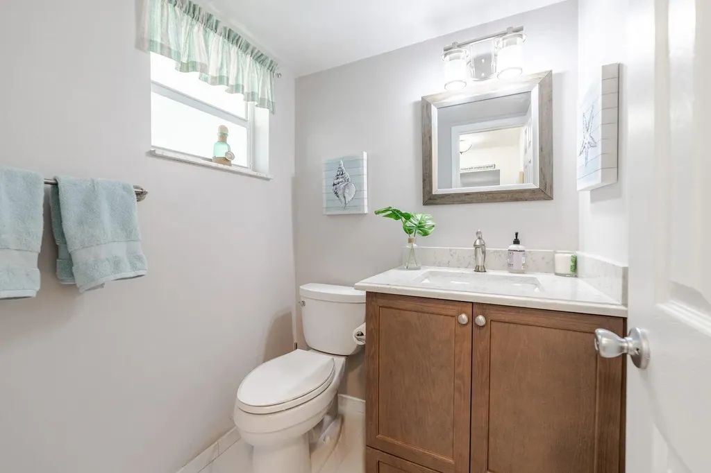 30 Colonial Club Drive Boynton Beach FL 33435