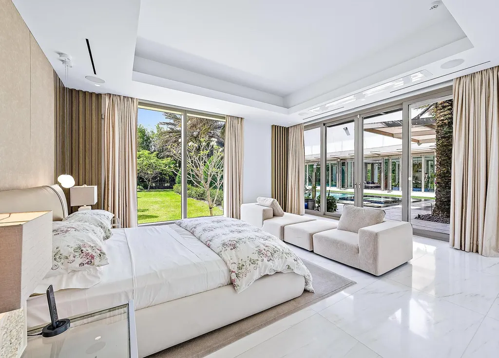8119 Man O War Road Palm Beach Gardens FL 33418