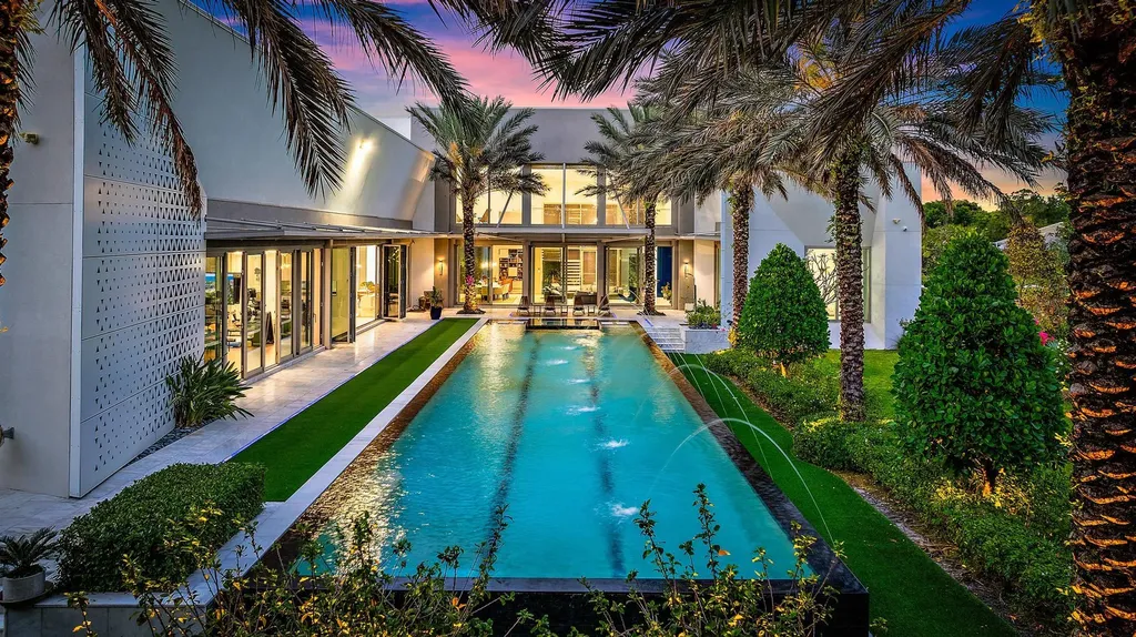 8119 Man O War Road Palm Beach Gardens FL 33418