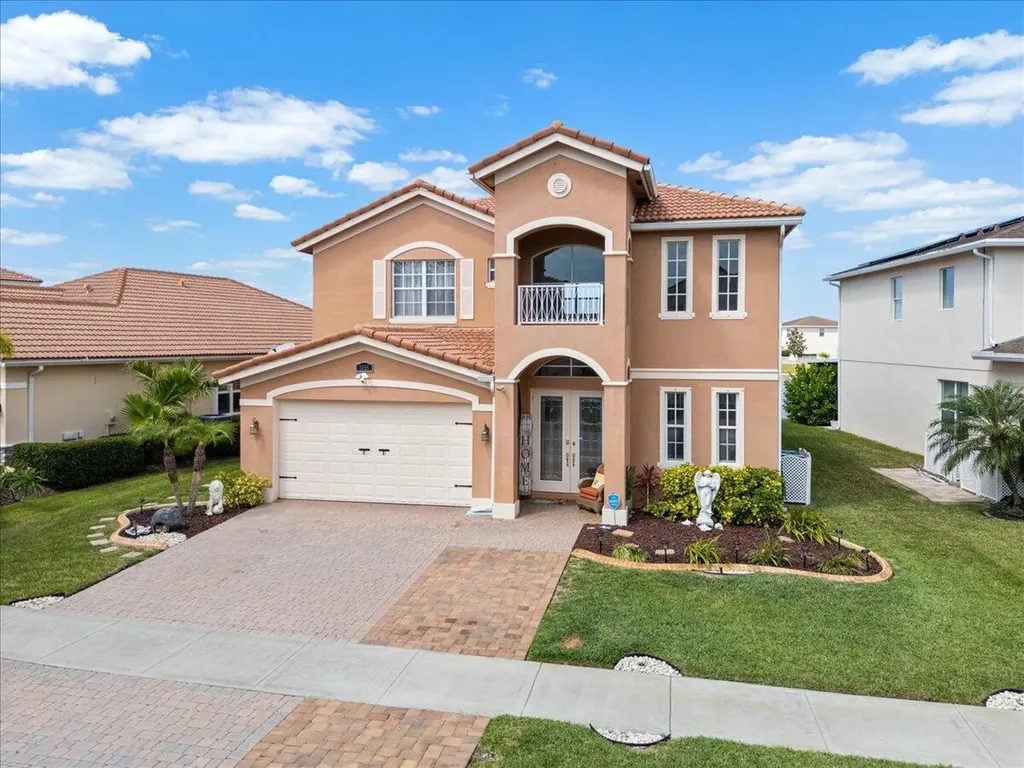 1018 NW Demedici Road Port St Lucie FL 34986