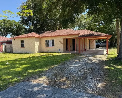 1215 Georgia Avenue Fort Pierce FL 34950