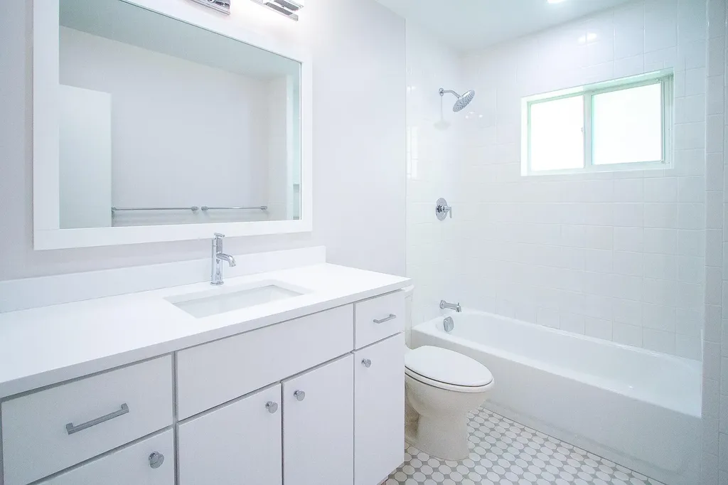 214 SW 3rd Street Boca Raton FL 33432