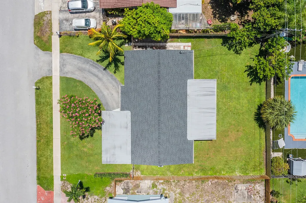 214 SW 3rd Street Boca Raton FL 33432