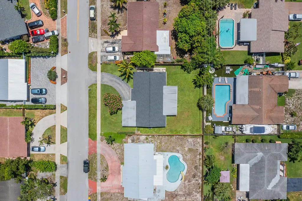 214 SW 3rd Street Boca Raton FL 33432