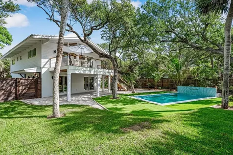 1881 E Pebble Path Vero Beach FL 32963