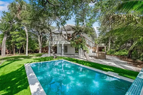 1881 E Pebble Path Vero Beach FL 32963