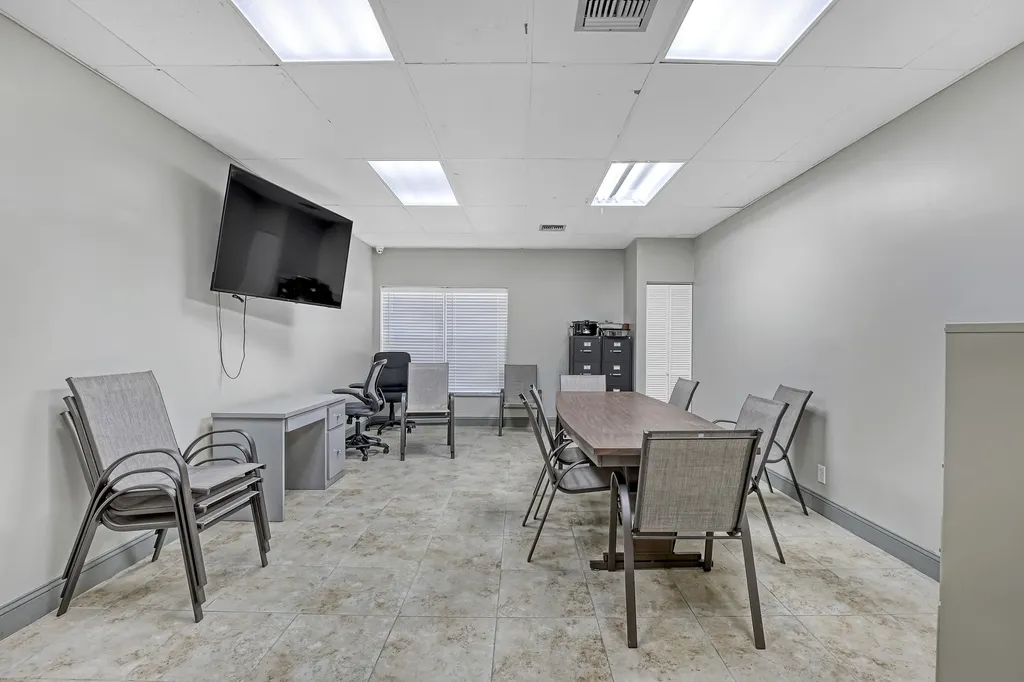 2894 Crosley Drive E West Palm Beach FL 33415