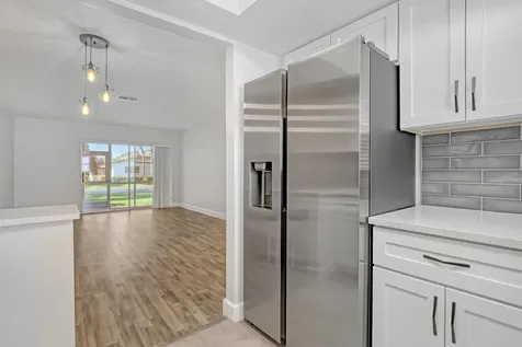 2894 Crosley Drive E West Palm Beach FL 33415