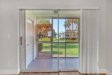 2894 Crosley Drive E West Palm Beach FL 33415