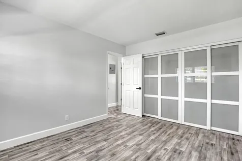 2894 Crosley Drive E West Palm Beach FL 33415