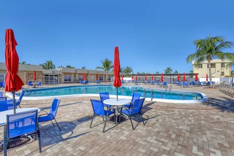 2894 Crosley Drive E West Palm Beach FL 33415