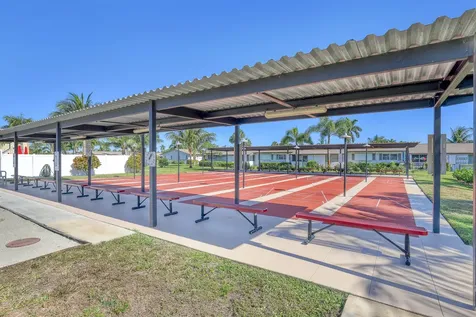 2894 Crosley Drive E West Palm Beach FL 33415