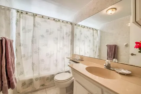 4281 NW 41st Street Lauderdale Lakes FL 33319
