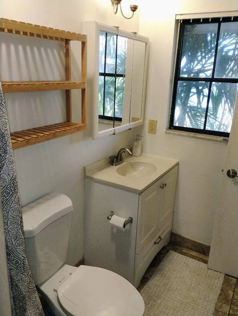 1827 Middle River Drive Fort Lauderdale FL 33305