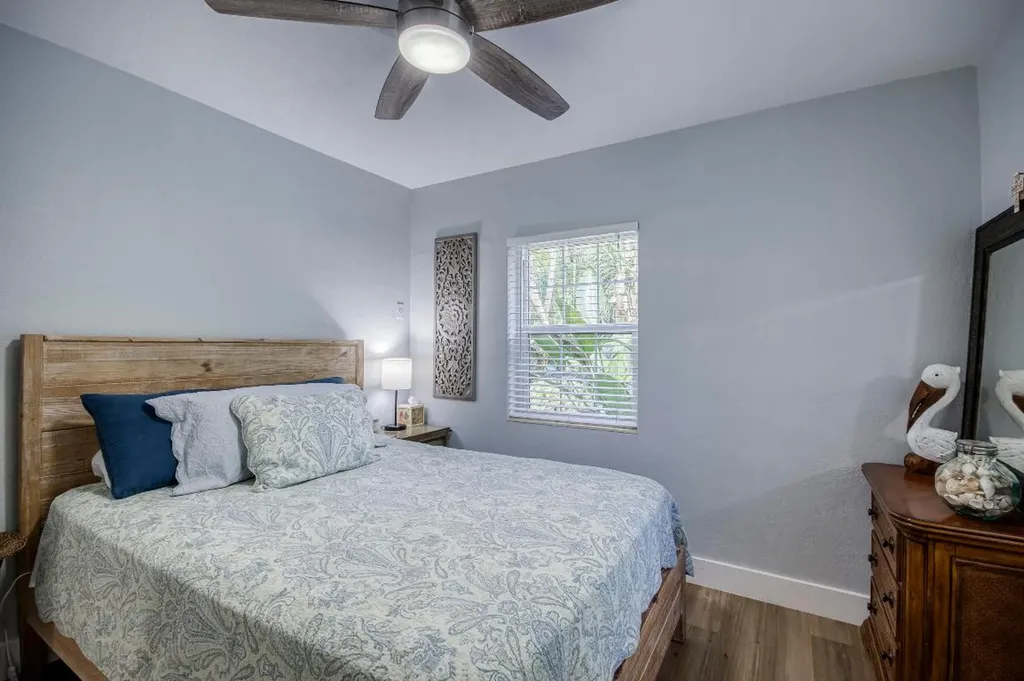 404 S Caloosahatchee Avenue Jupiter FL 33458