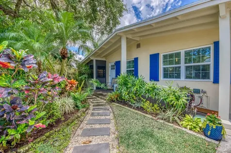 404 S Caloosahatchee Avenue Jupiter FL 33458
