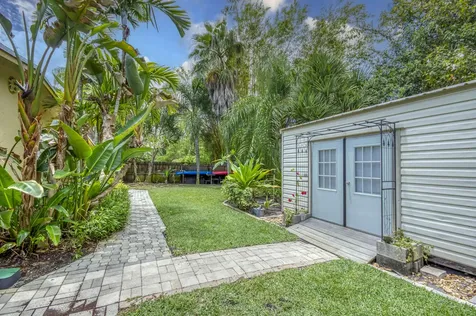 404 S Caloosahatchee Avenue Jupiter FL 33458