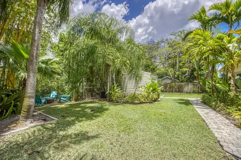 404 S Caloosahatchee Avenue Jupiter FL 33458