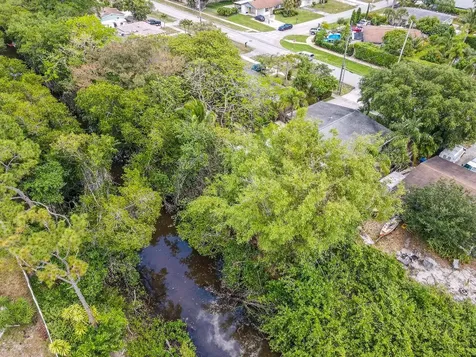 404 S Caloosahatchee Avenue Jupiter FL 33458