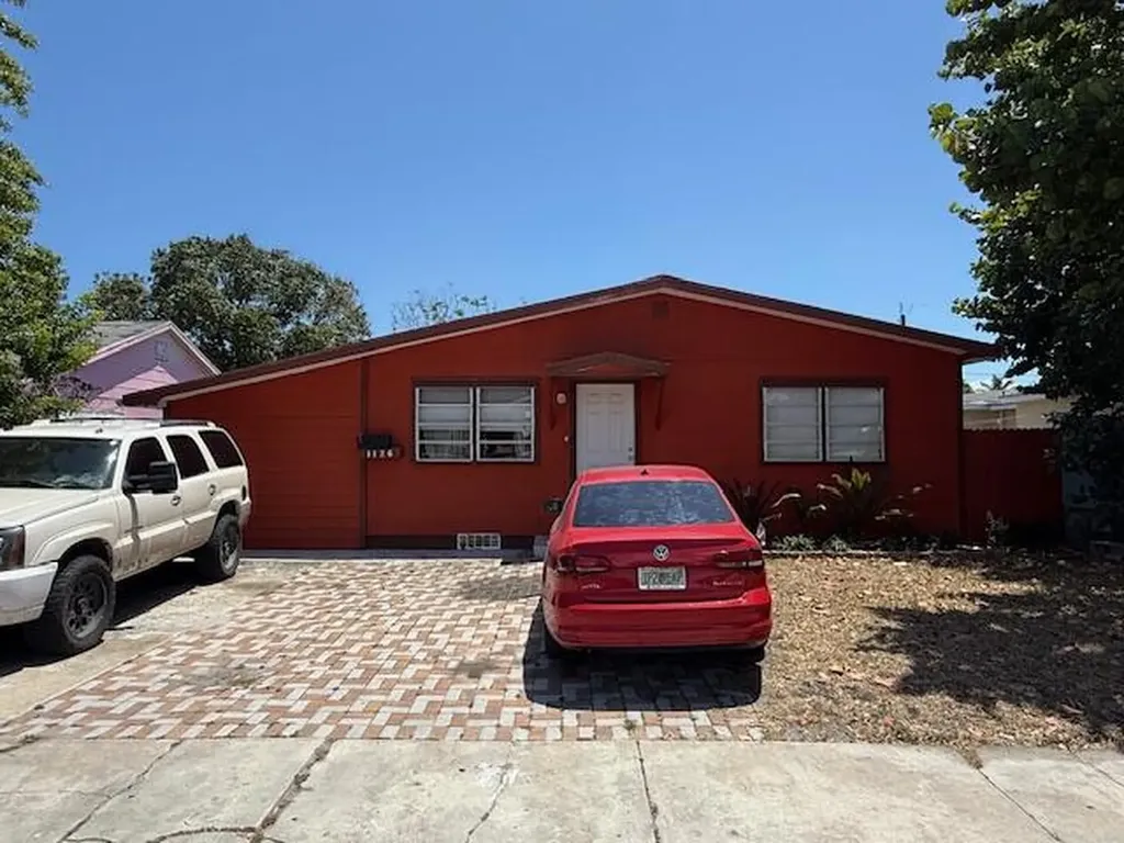 1126 S L Street Lake Worth Beach FL 33460
