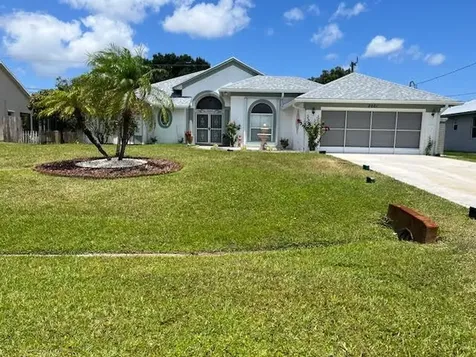 2861 SE Eagle Drive Port St Lucie FL 34984