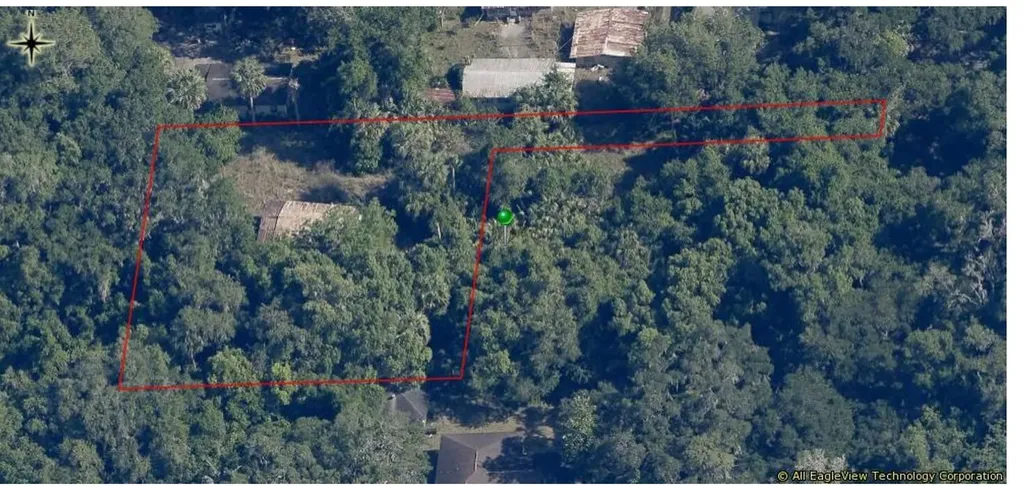 12265 N G W Carver Road Dunnellon FL 34434