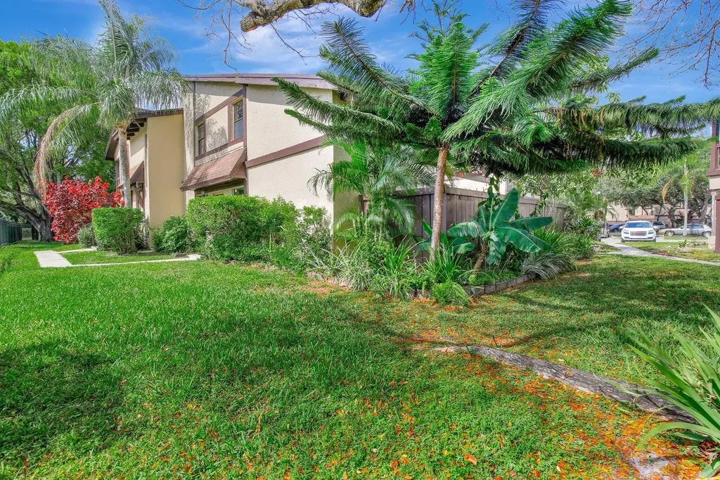1851 Bayberry Drive Pembroke Pines FL 33024