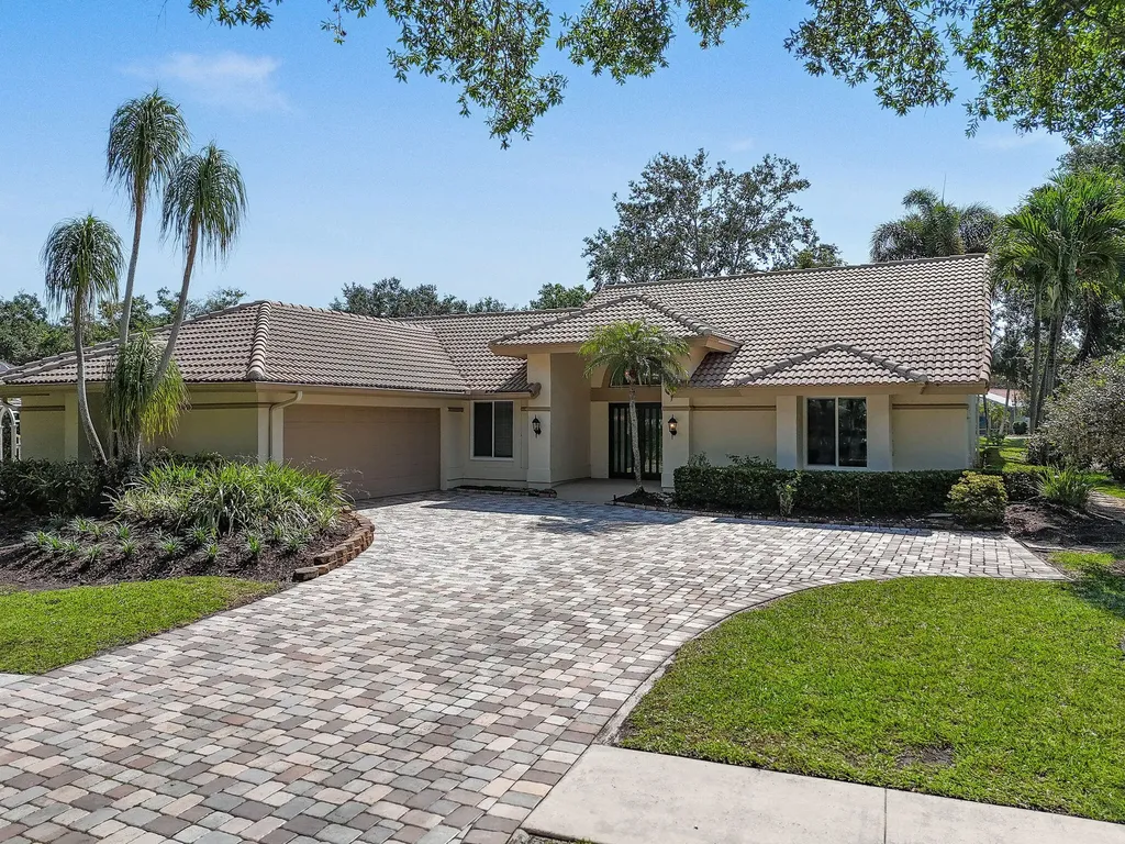 18934 Loblolly Bay Court Jupiter FL 33458