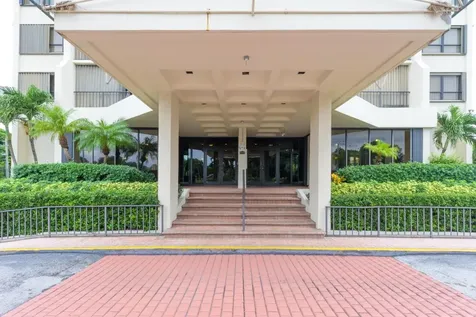 5600 N Flagler Drive West Palm Beach FL 33407
