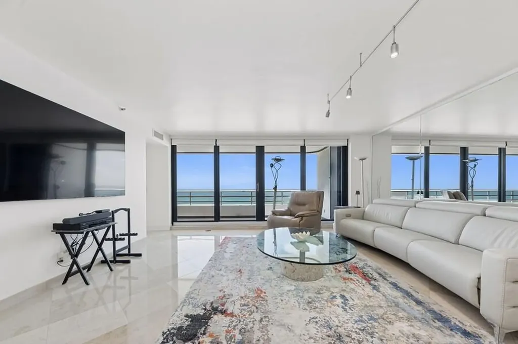 1400 S Ocean Boulevard Boca Raton FL 33432