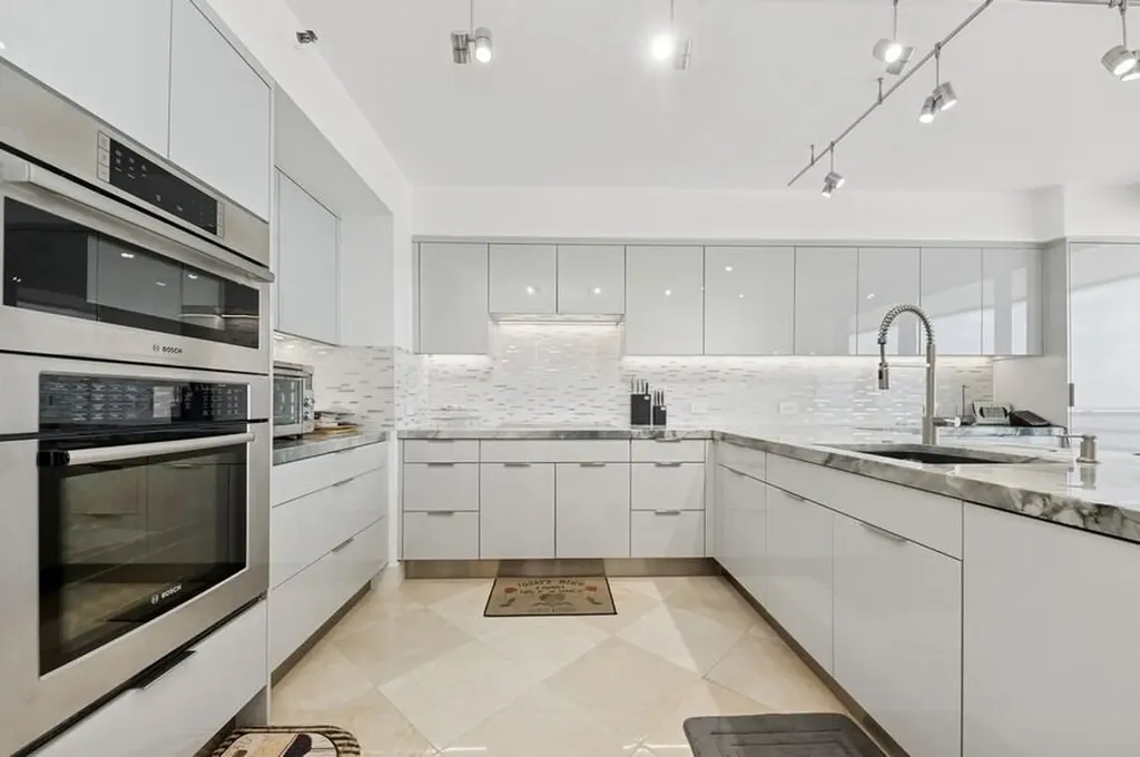 1400 S Ocean Boulevard Boca Raton FL 33432