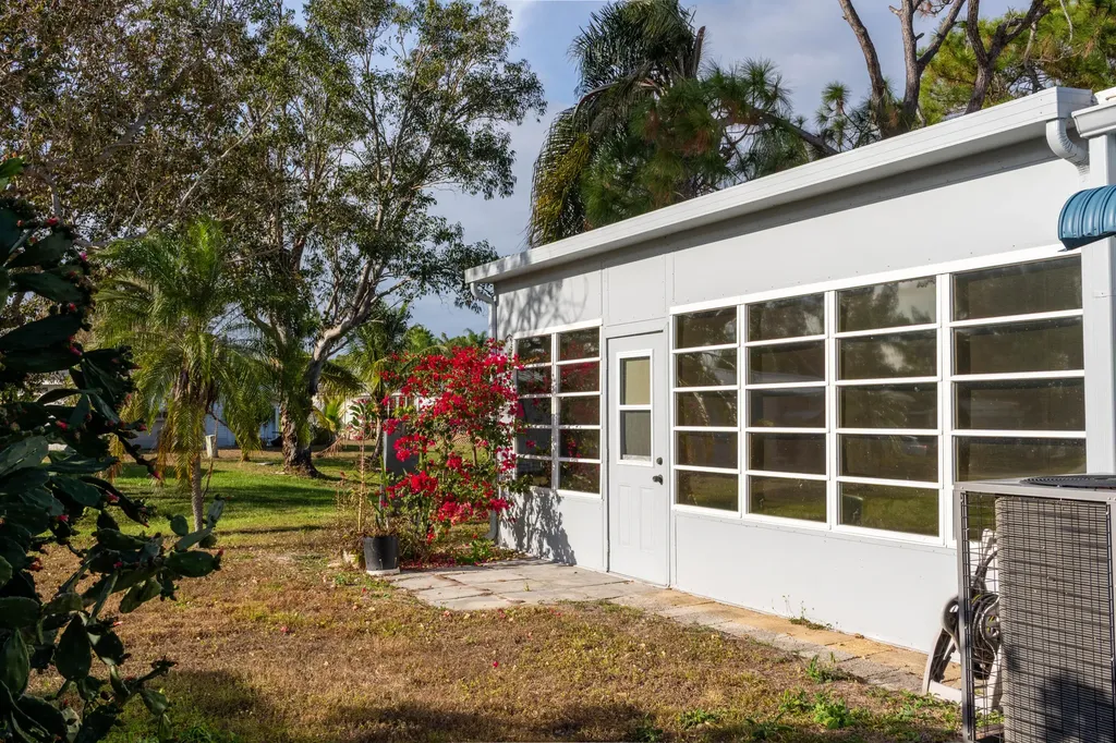 3 El Morrow Port St Lucie FL 34952