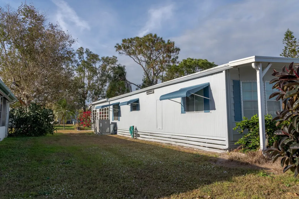 3 El Morrow Port St Lucie FL 34952