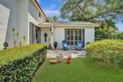 894 Camino Gardens Lane Boca Raton FL 33432