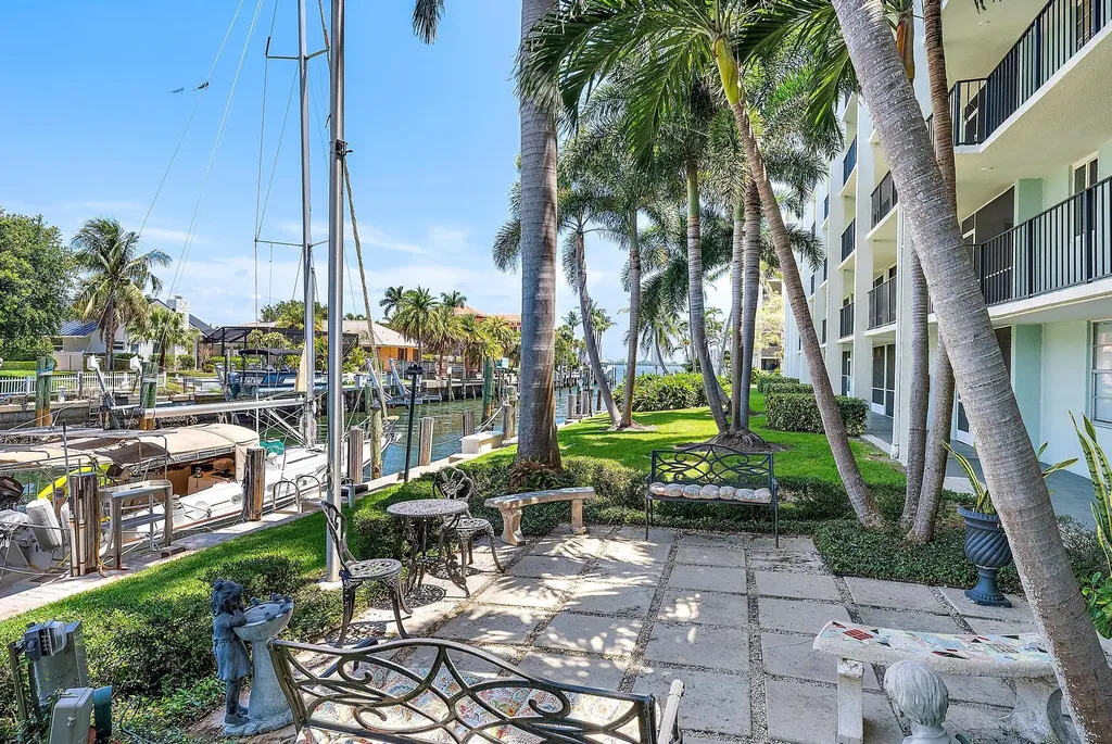 109 Paradise Harbour Boulevard North Palm Beach FL 33408