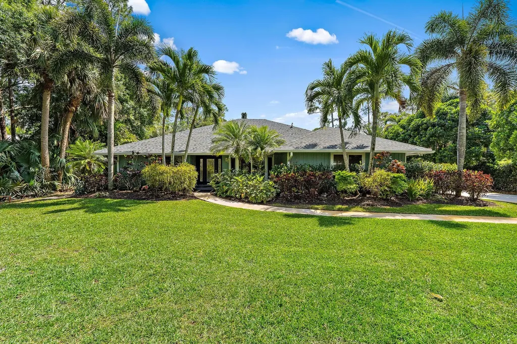 10226 Trailwood Circle Jupiter FL 33478