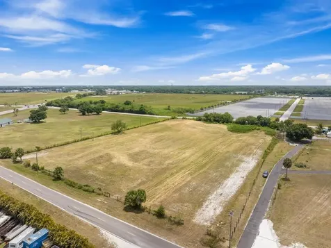3274 NW 18th Street Okeechobee FL 34972