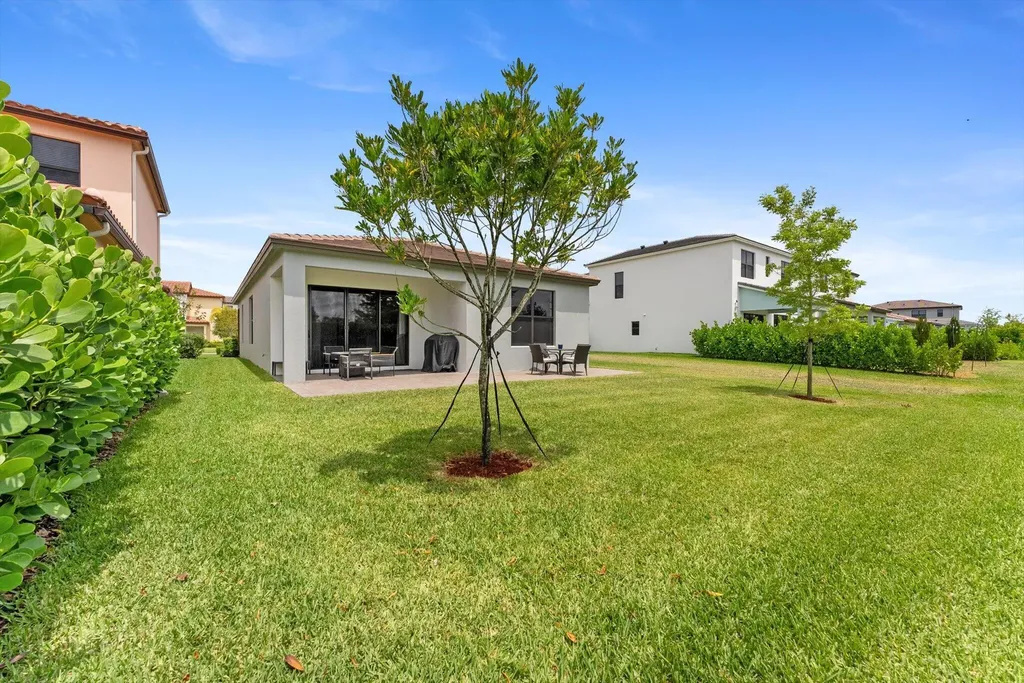 16390 Sea Turtle Place The Acreage FL 33470