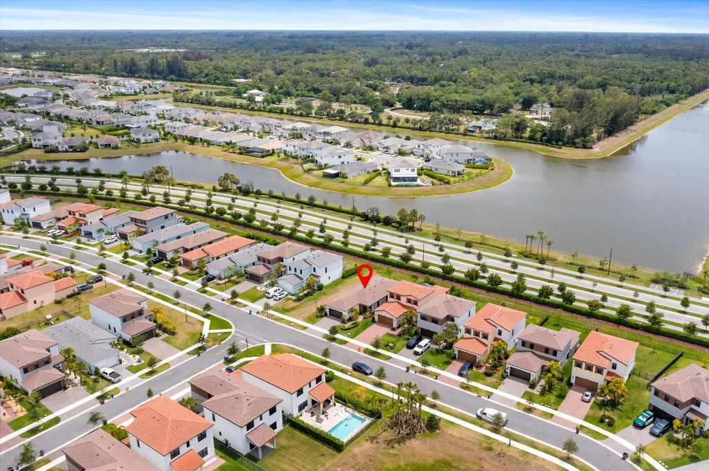 16390 Sea Turtle Place The Acreage FL 33470