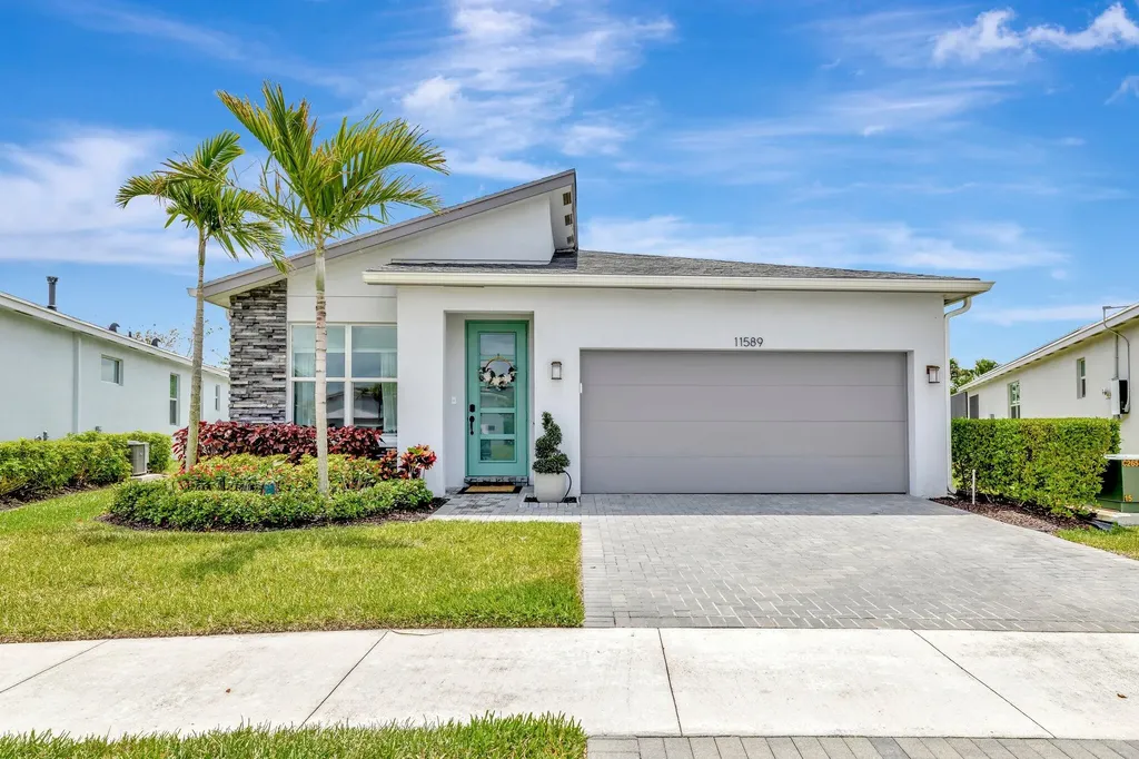 11589 SW Lyra Drive Port St Lucie FL 34987