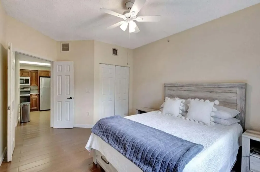 2728 Anzio 105 Court Palm Beach Gardens FL 33410