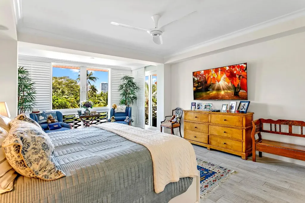 315 S Lake Drive Palm Beach FL 33480