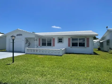 1902 SW 13th Terrace Boynton Beach FL 33426