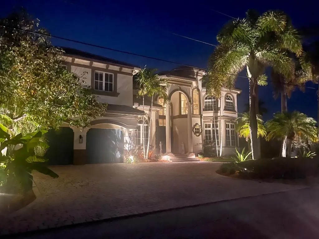 945 Cypress Drive Delray Beach FL 33483