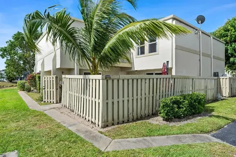 12128 Regal Court E Wellington FL 33414